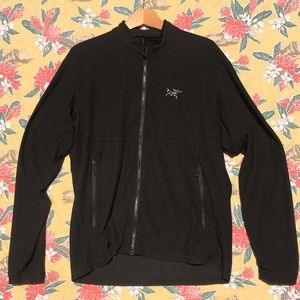 Arc’teryx Men’s Lightweight Fleece Jacket